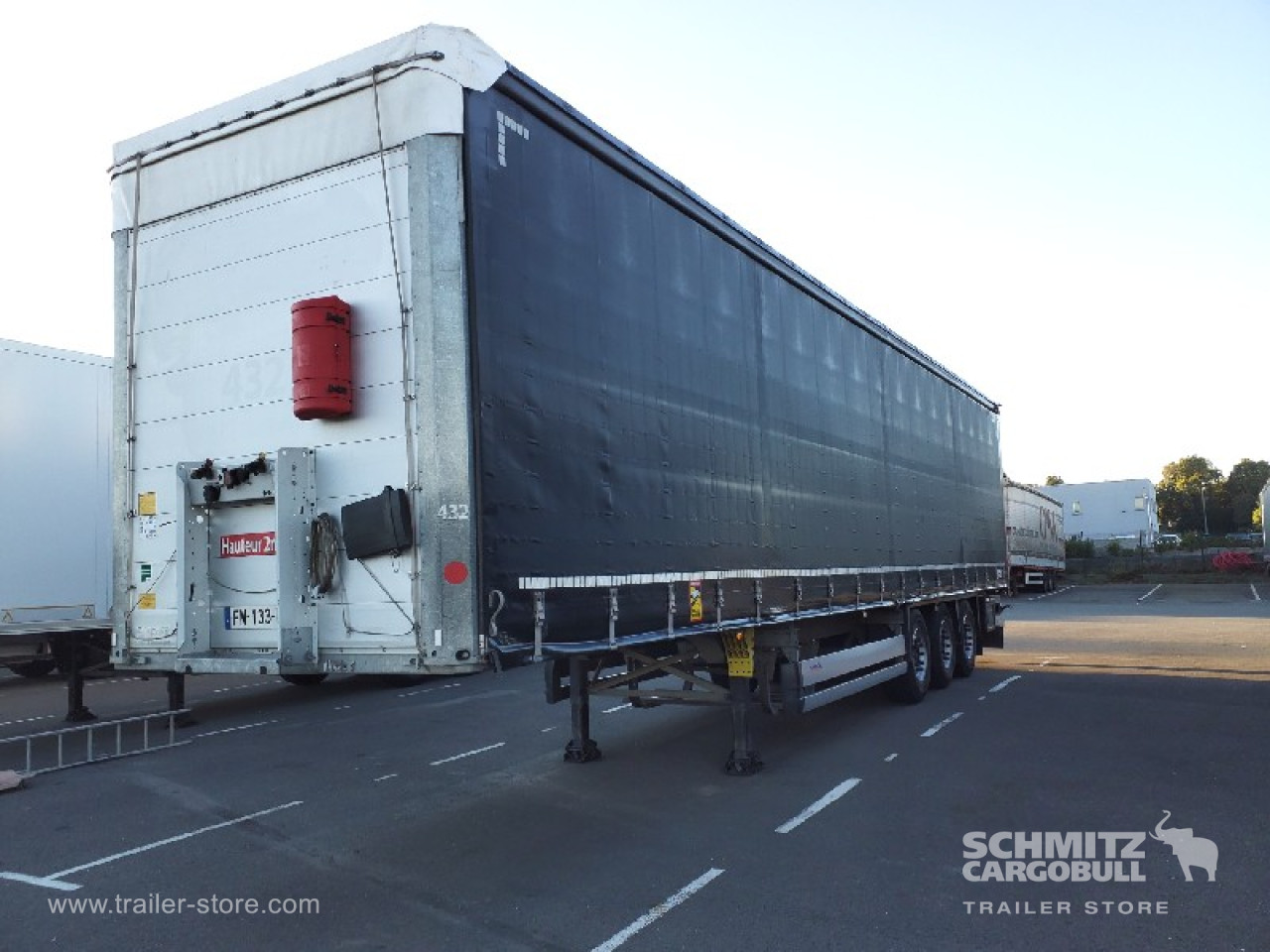 Schmitz Cargobull Semitrailer Curtainsider Standard 