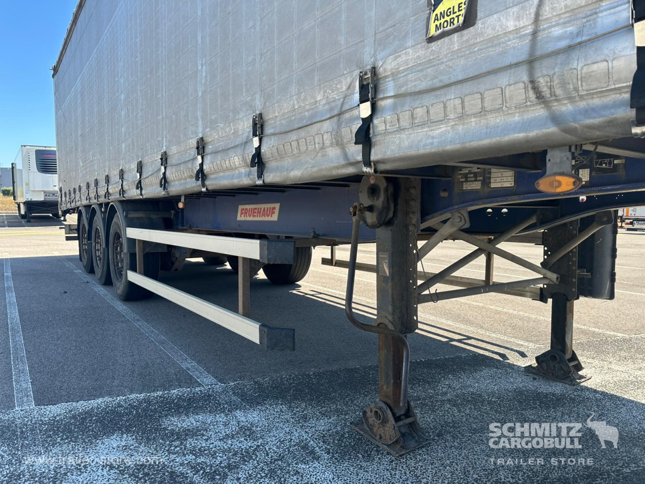 FRUEHAUF Semitrailer Curtainsider Standard 