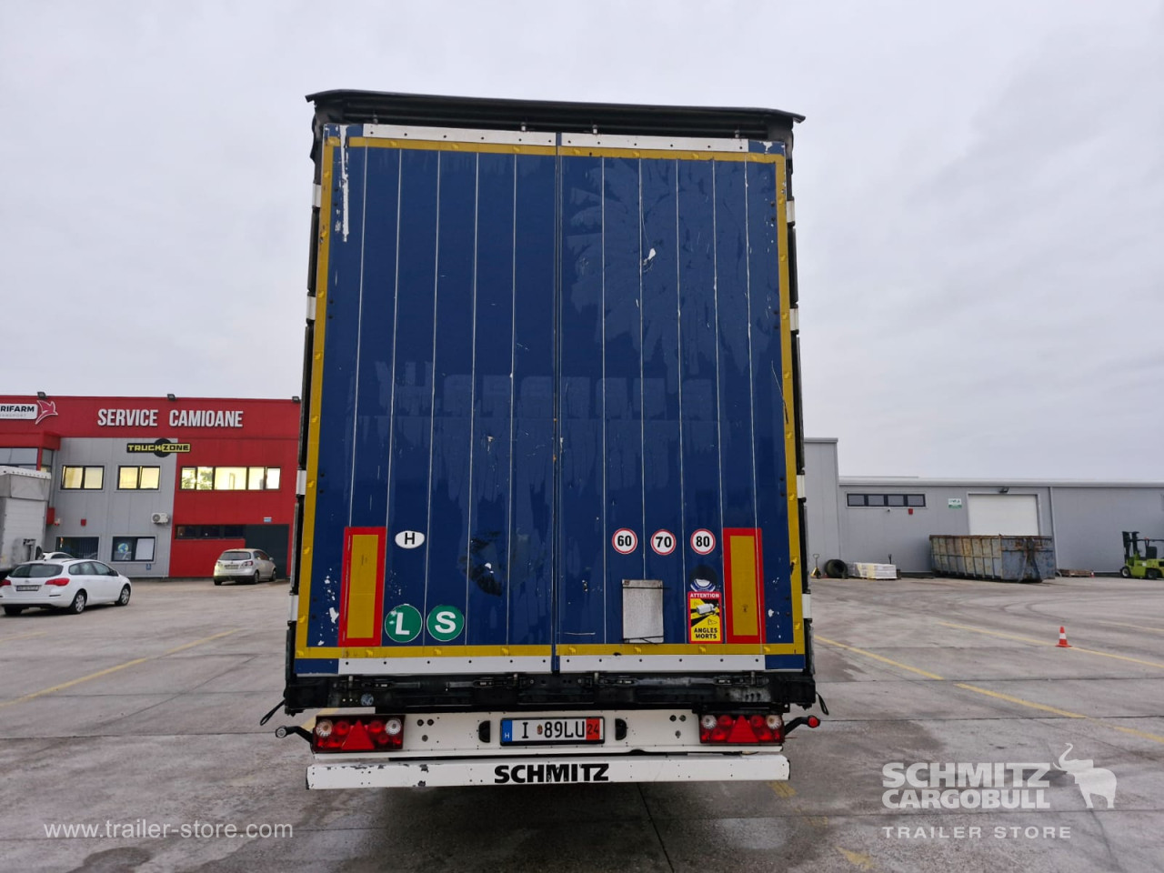 Schmitz Cargobull Curtainsider Varios 