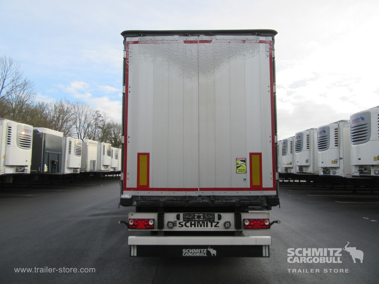 Schmitz Cargobull Curtainsider Standard 