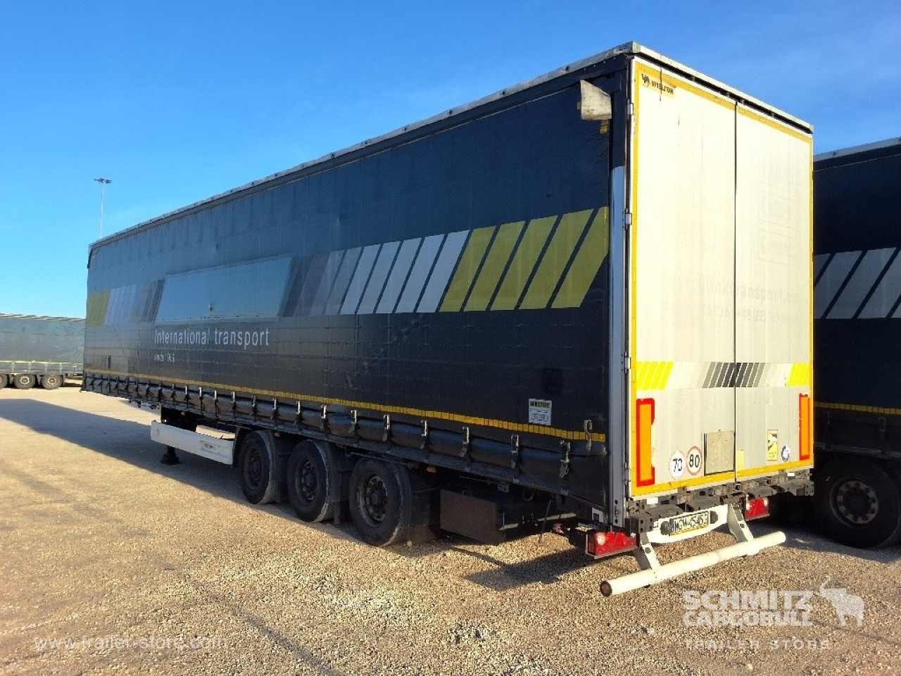 WIELTON Curtainsider Mega 