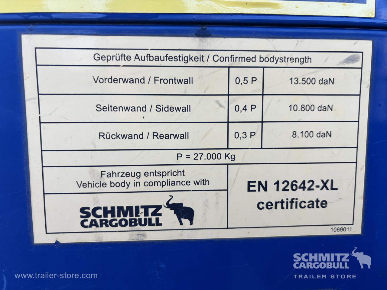 Schmitz Cargobull Curtainsider Standard 