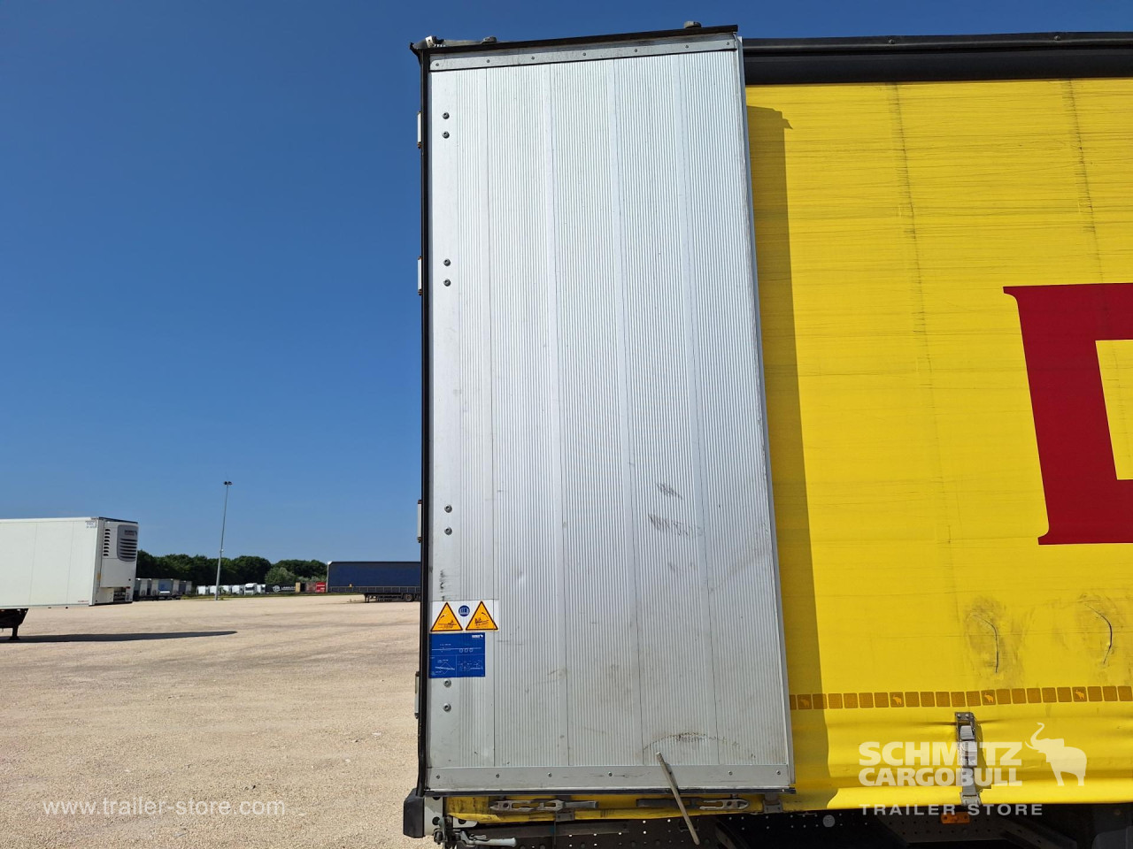Schmitz Cargobull Curtainsider Standard 