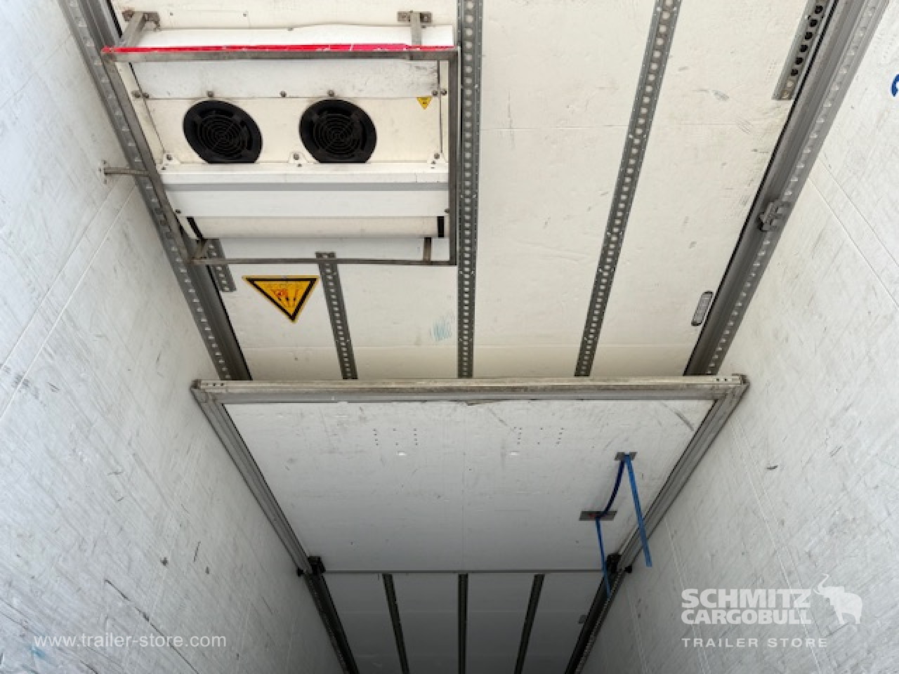 Schmitz Cargobull Oplegger Vries Multitemp Taillift 