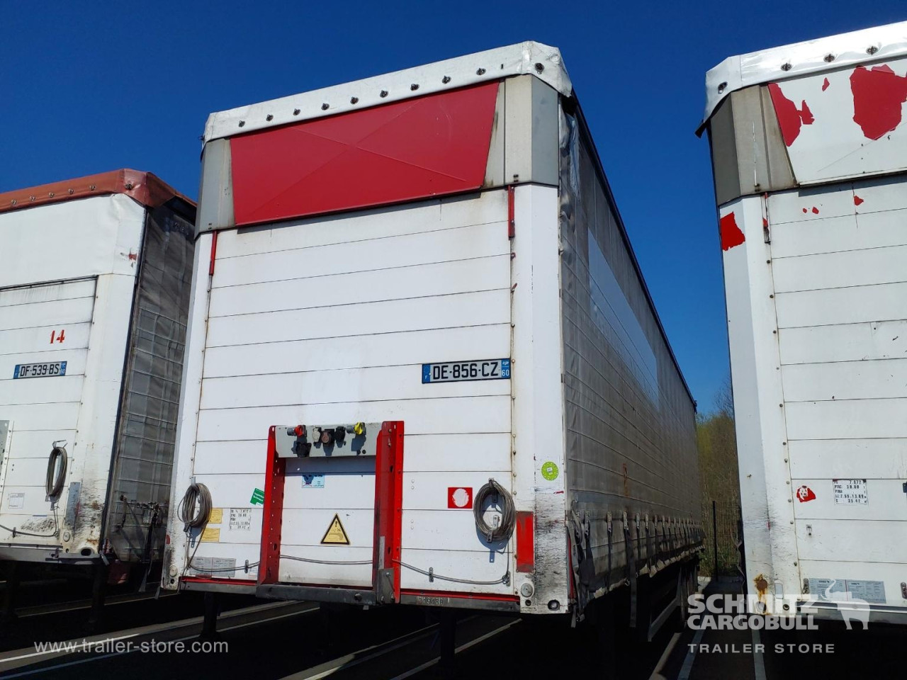 Schmitz Cargobull Semitrailer Curtainsider Mega 