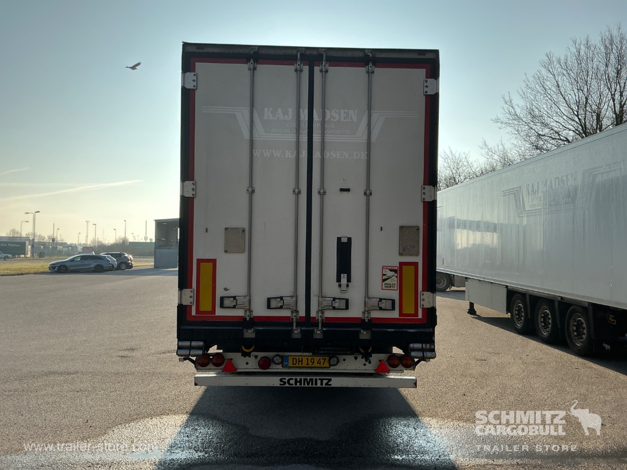 Schmitz Cargobull Reefer Meat hanging system 
