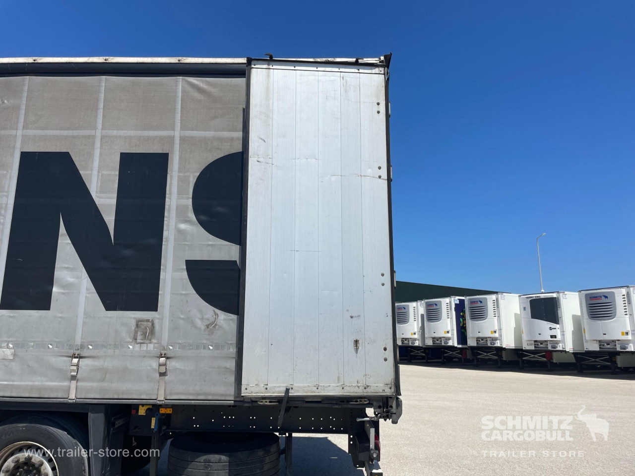 Schmitz Cargobull Curtainsider Standard 