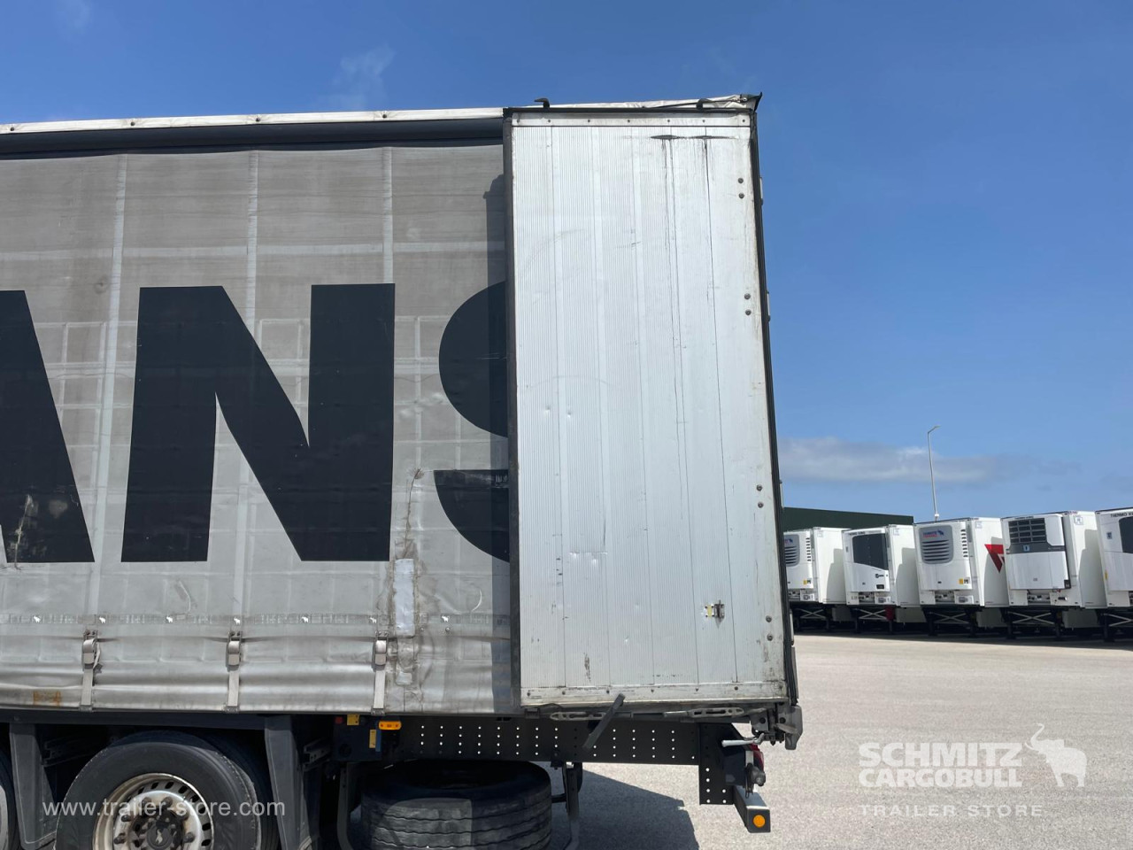 Schmitz Cargobull Curtainsider Standard 