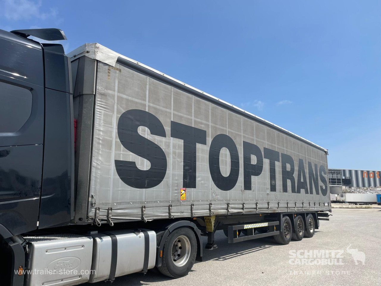 Schmitz Cargobull Curtainsider Standard 