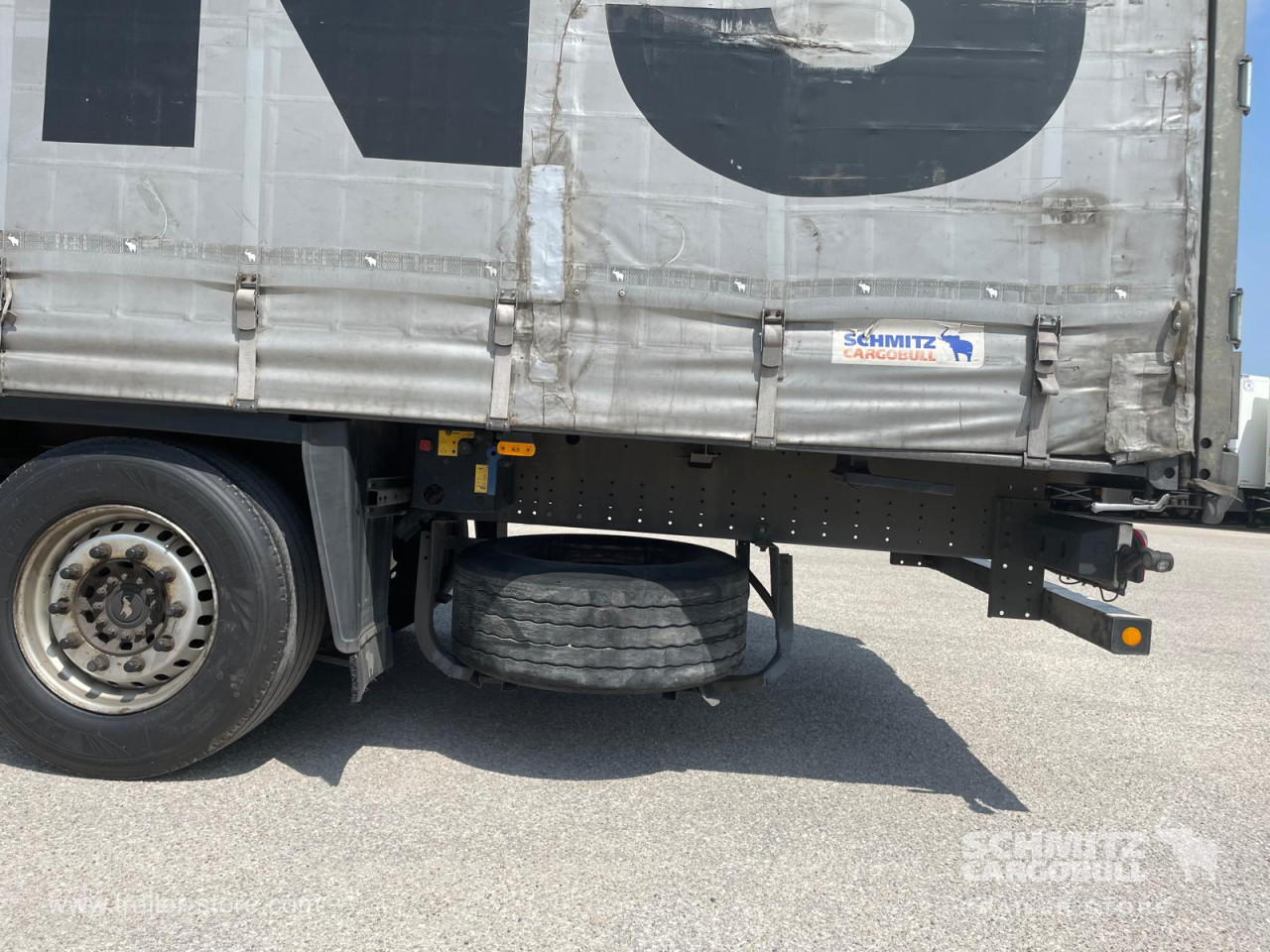 Schmitz Cargobull Curtainsider Standard 