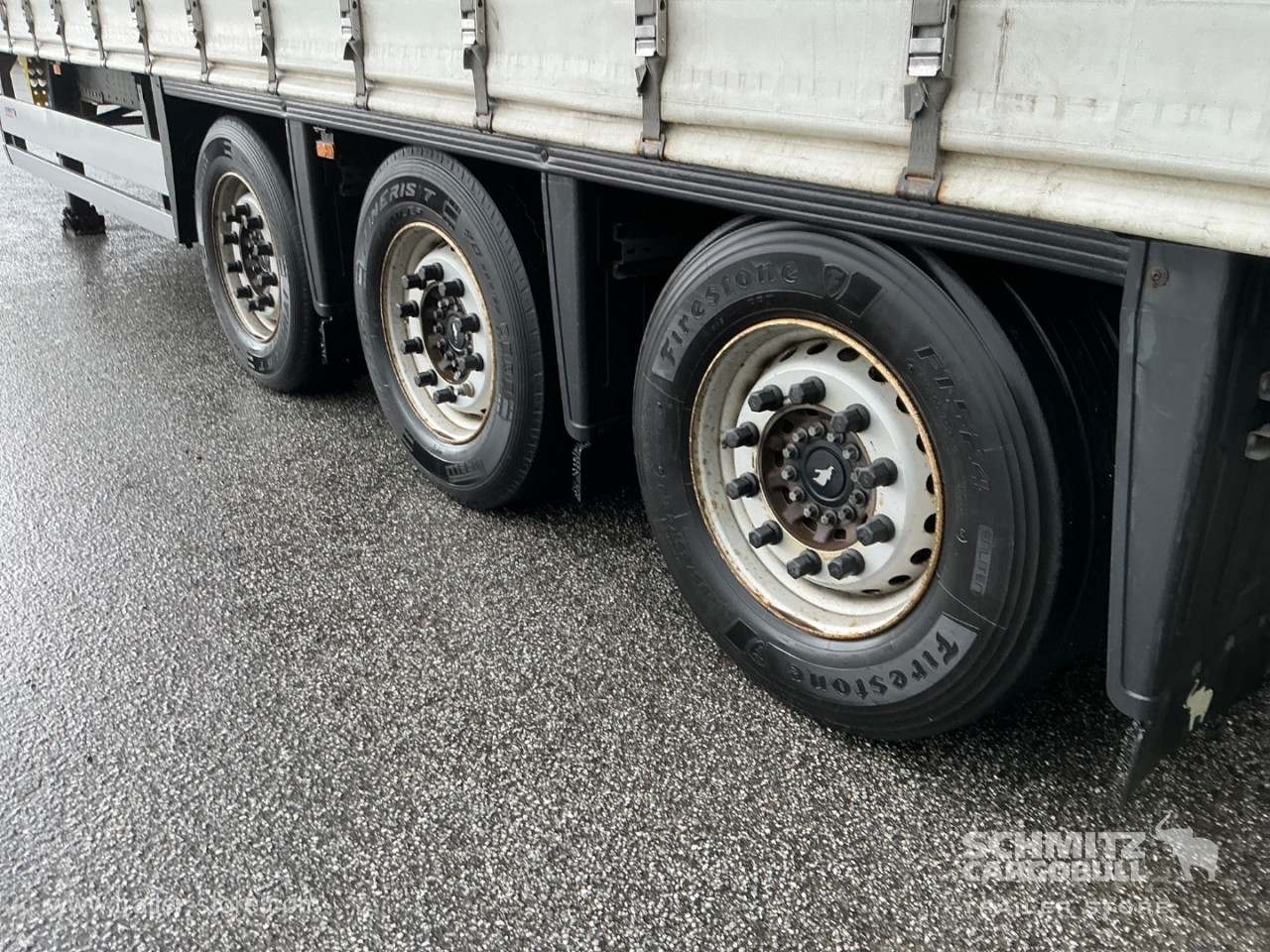 Schmitz Cargobull Curtainsider Standard 