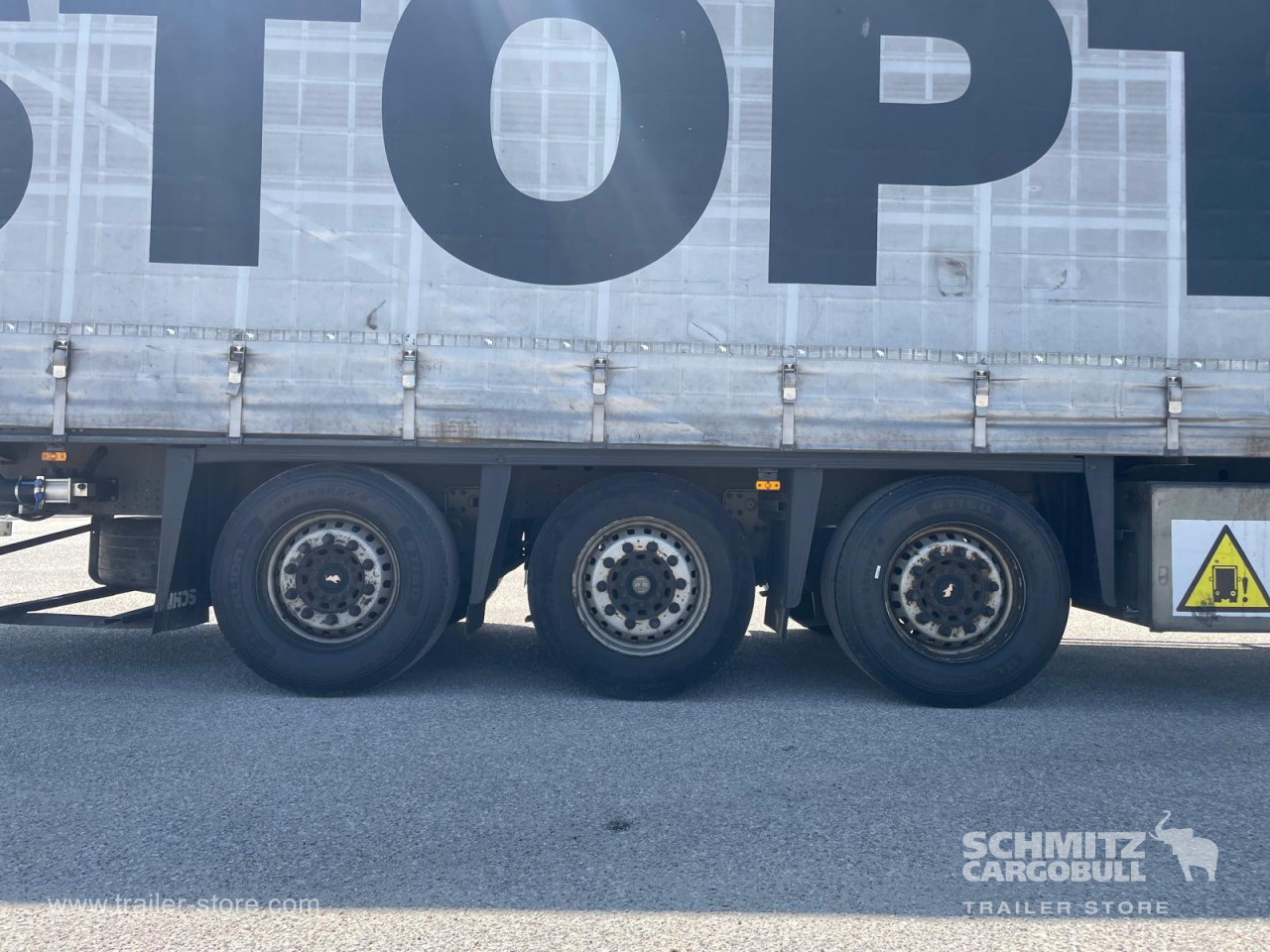 Schmitz Cargobull Curtainsider Standard 