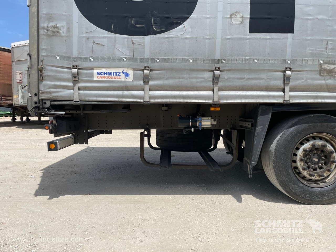 Schmitz Cargobull Curtainsider Standard 