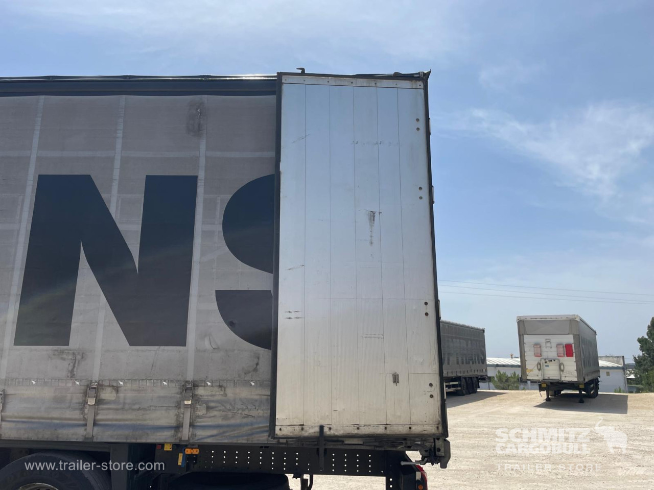 Schmitz Cargobull Curtainsider Standard 