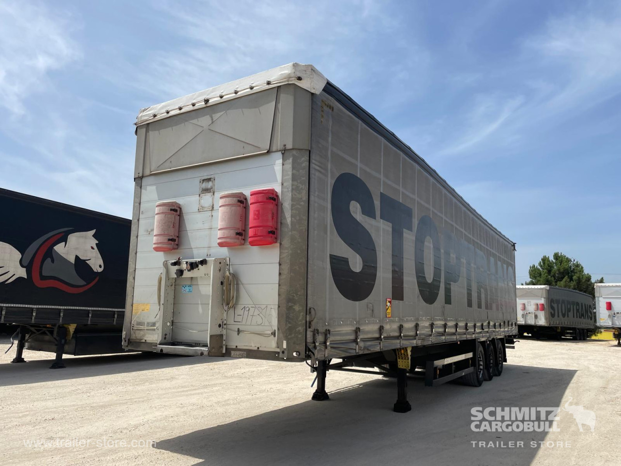 Schmitz Cargobull Curtainsider Standard 