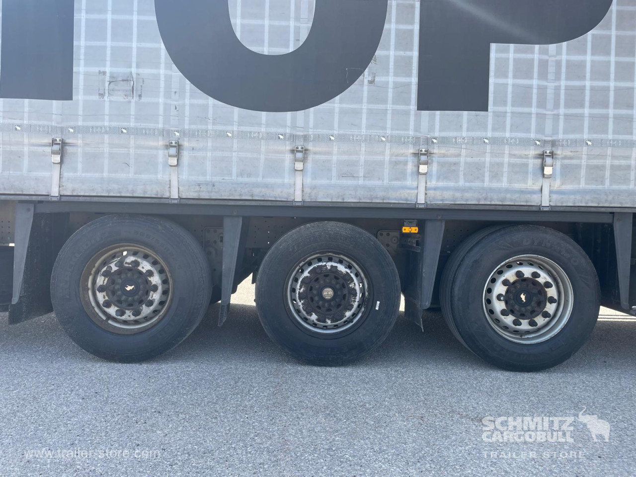 Schmitz Cargobull Curtainsider Standard 