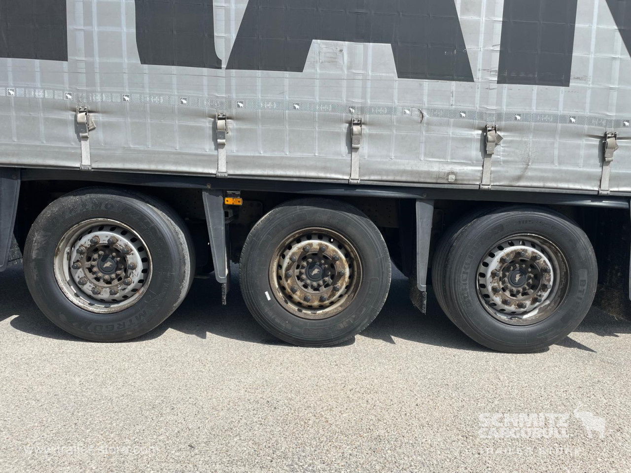Schmitz Cargobull Curtainsider Standard 