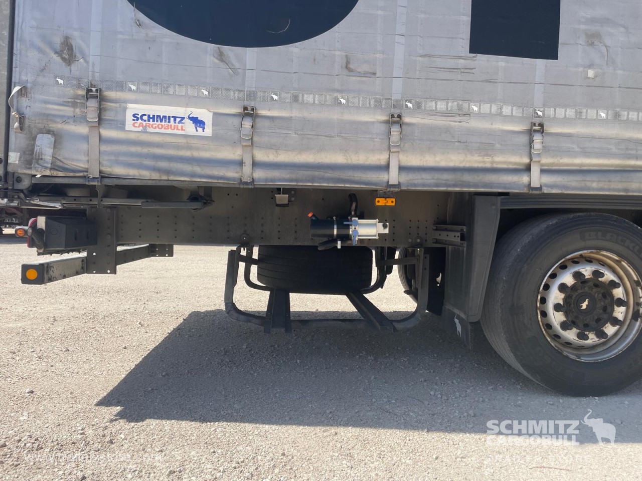 Schmitz Cargobull Curtainsider Standard 