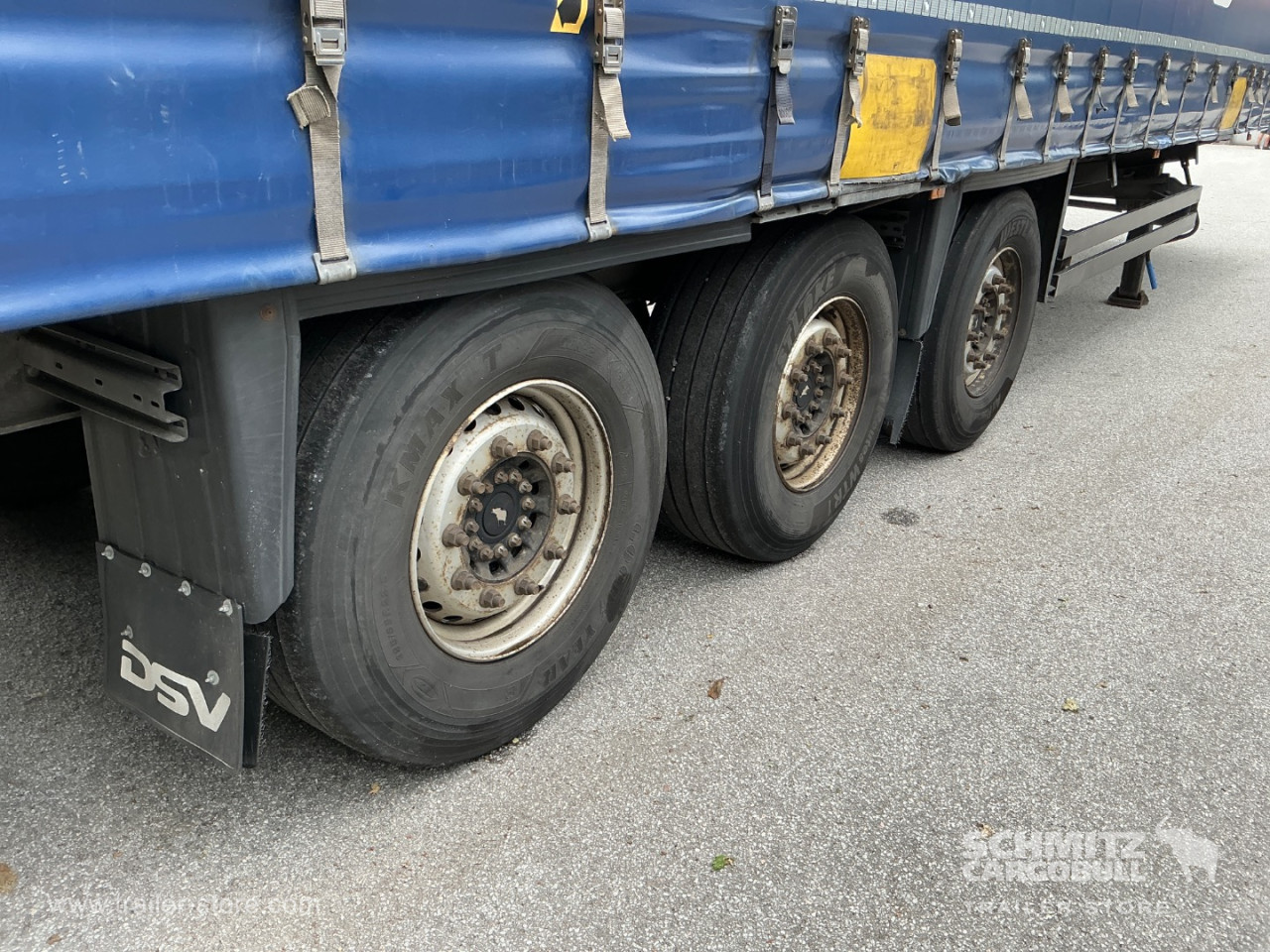 Schmitz Cargobull Curtainsider Standard 