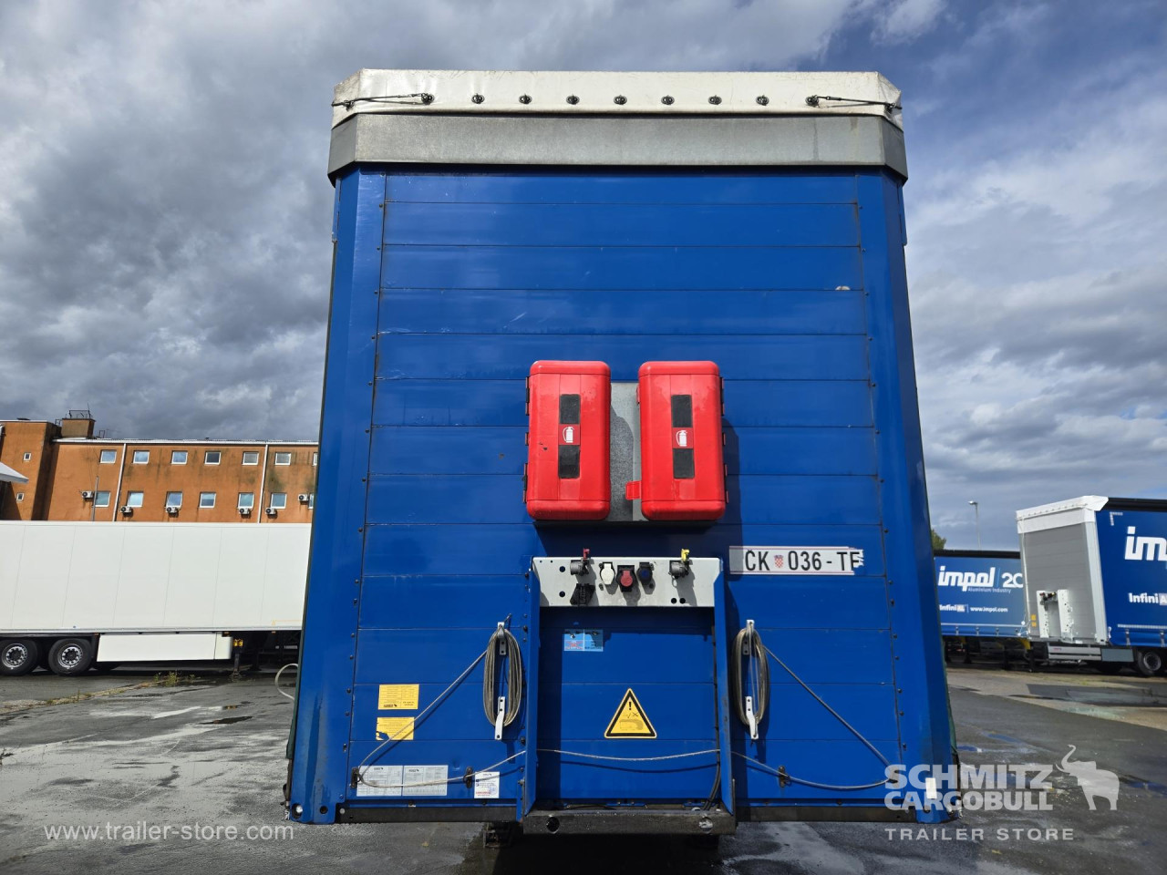 Schmitz Cargobull Curtainsider Mega 