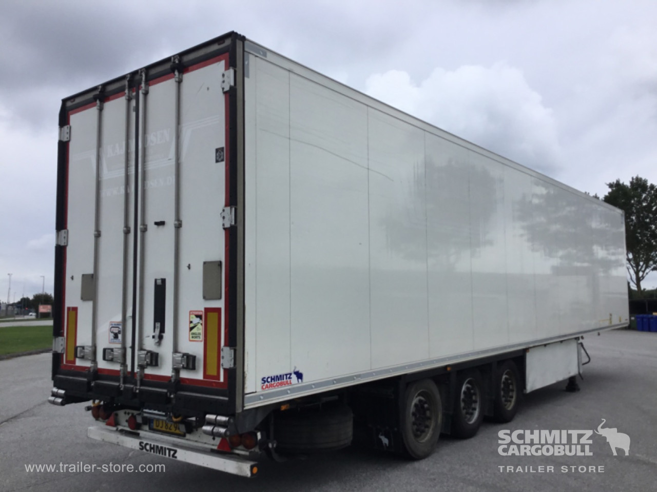 Schmitz Cargobull Reefer Meat hanging system 