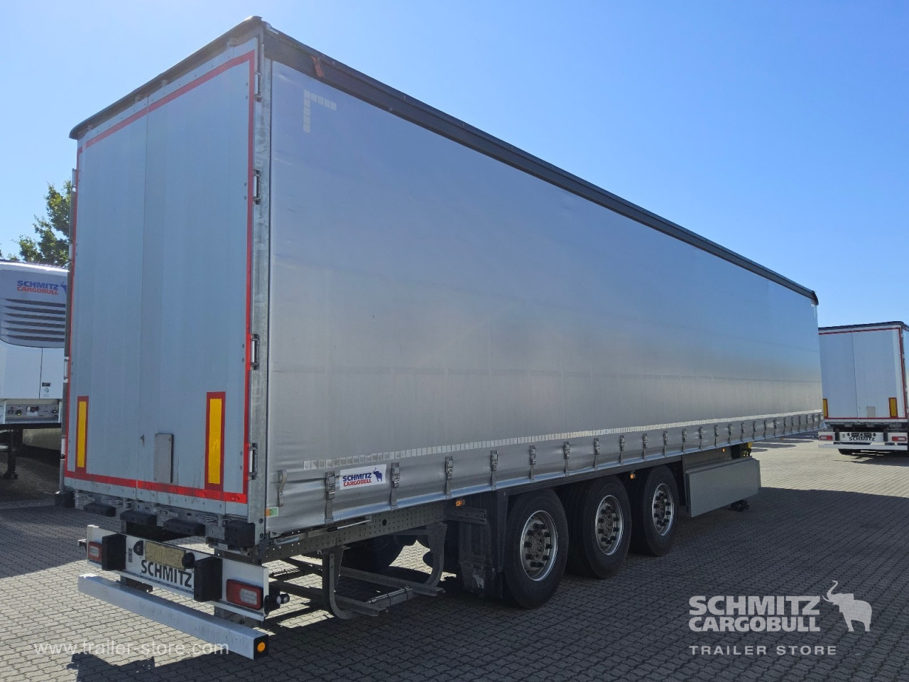 Schmitz Cargobull Curtainsider Standard 