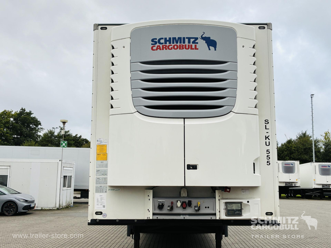 Schmitz Cargobull Tiefkühler Multitemp Doppelstock Trennwand Ladebordwand 