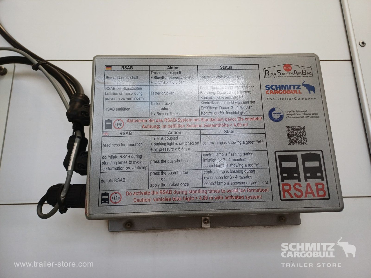 Schmitz Cargobull Curtainsider Standard 