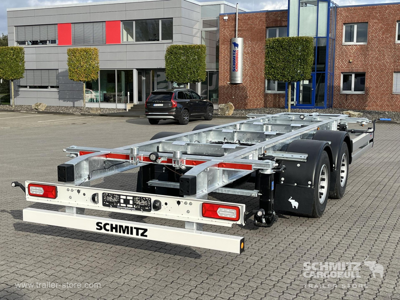 Schmitz Cargobull Zentralachsanhänger Wechselfahrgestell 