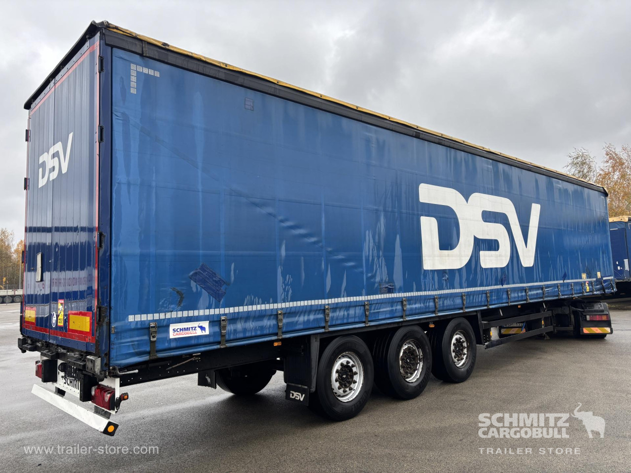 Schmitz Cargobull Curtainsider Standard 