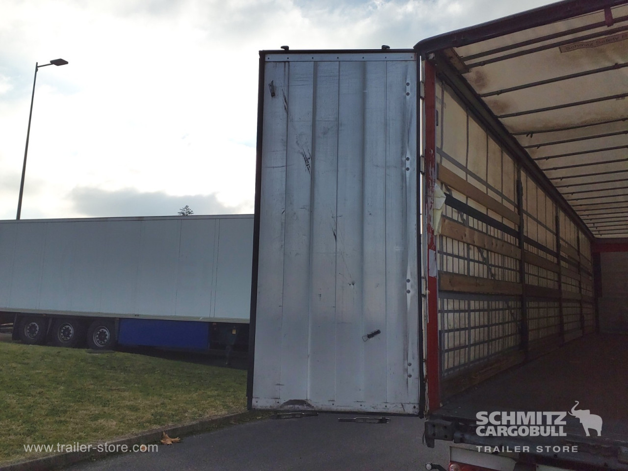 Schmitz Cargobull Semitrailer Curtainsider Standard 