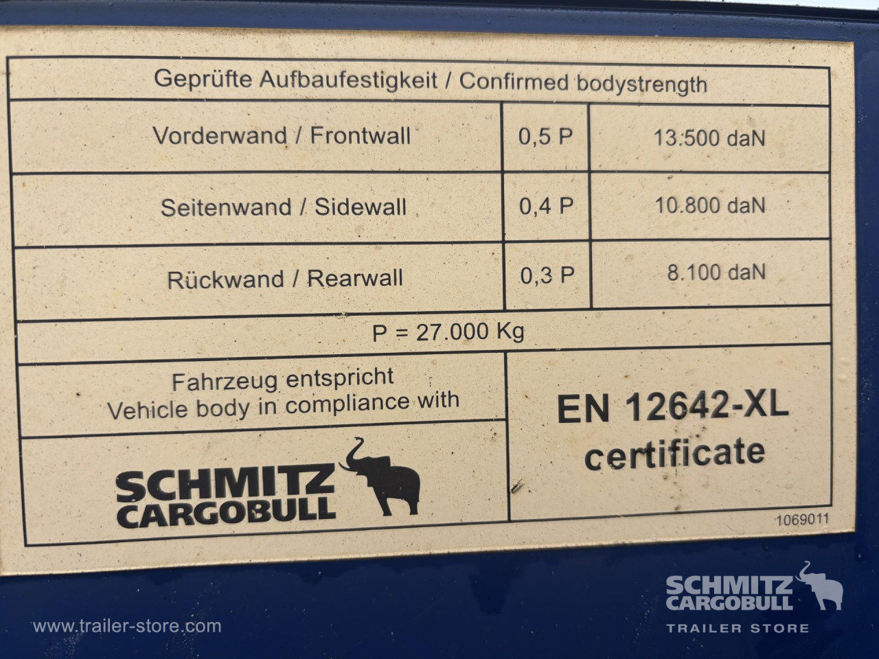 Schmitz Cargobull Curtainsider Standard 