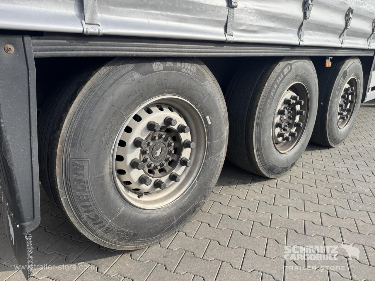 Schmitz Cargobull Curtainsider Standard 