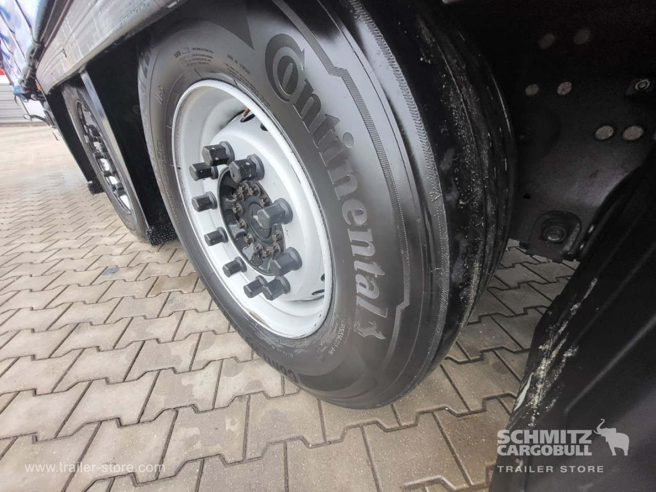 Schmitz Cargobull Curtainsider Mega 