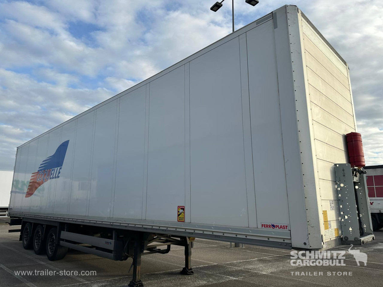 Schmitz Cargobull Semitrailer Dryfreight Mega 