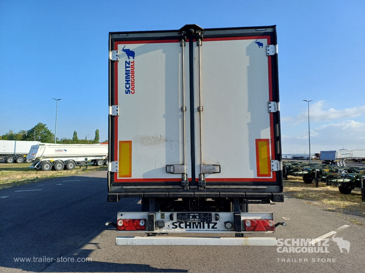 Schmitz Cargobull Tiefkühler Standard 