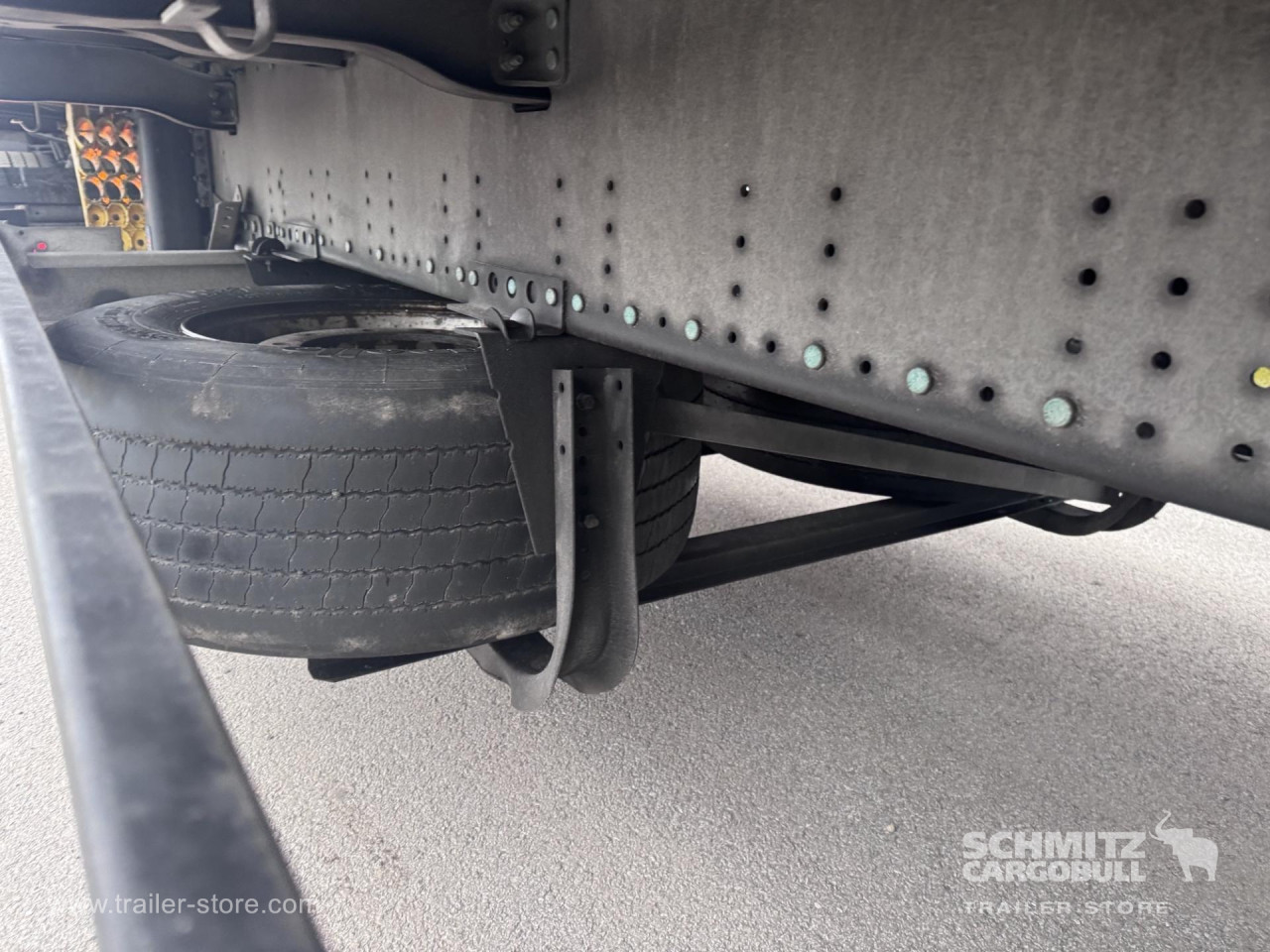 Schmitz Cargobull Curtainsider Mega 