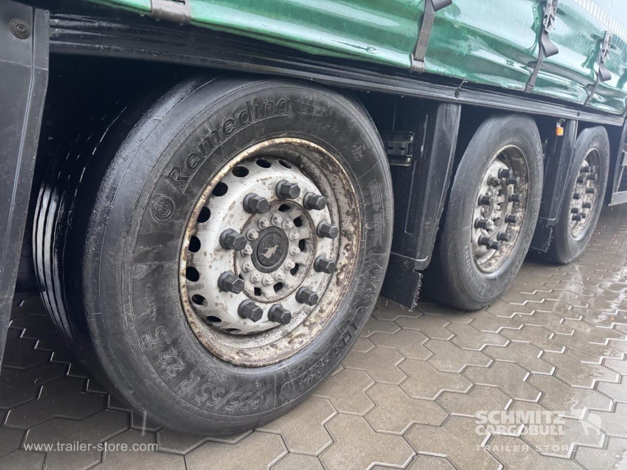 Schmitz Cargobull Curtainsider Mega 