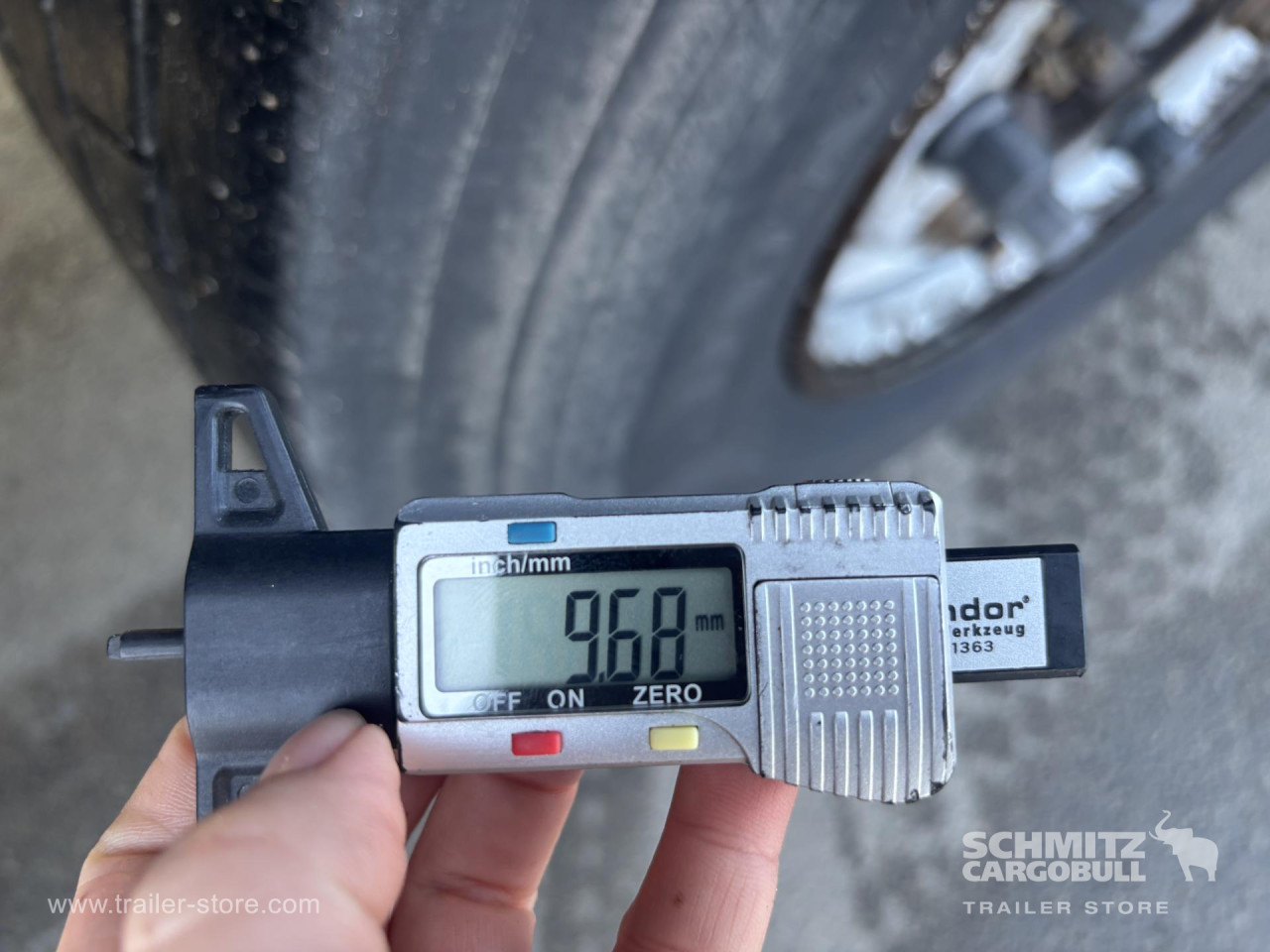 Schmitz Cargobull Curtainsider Standard 