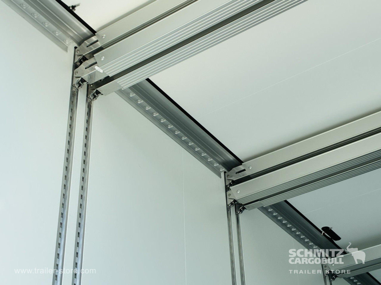 Schmitz Cargobull Tiefkühler Standard Doppelstock Trennwand 