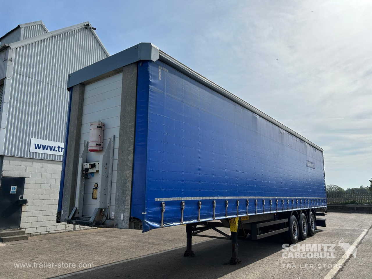 Schmitz Cargobull Curtainsider Standard UK 