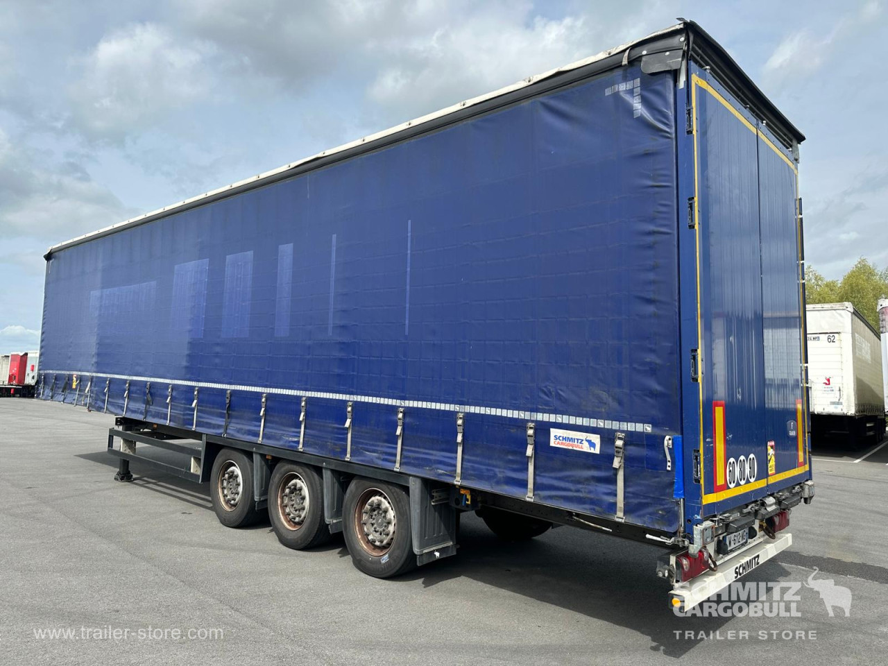 Schmitz Cargobull Semitrailer Curtainsider Mega 