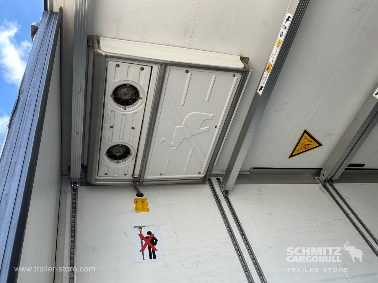 Schmitz Cargobull Auflieger Tiefkühlkoffer Multitemp Double deck 