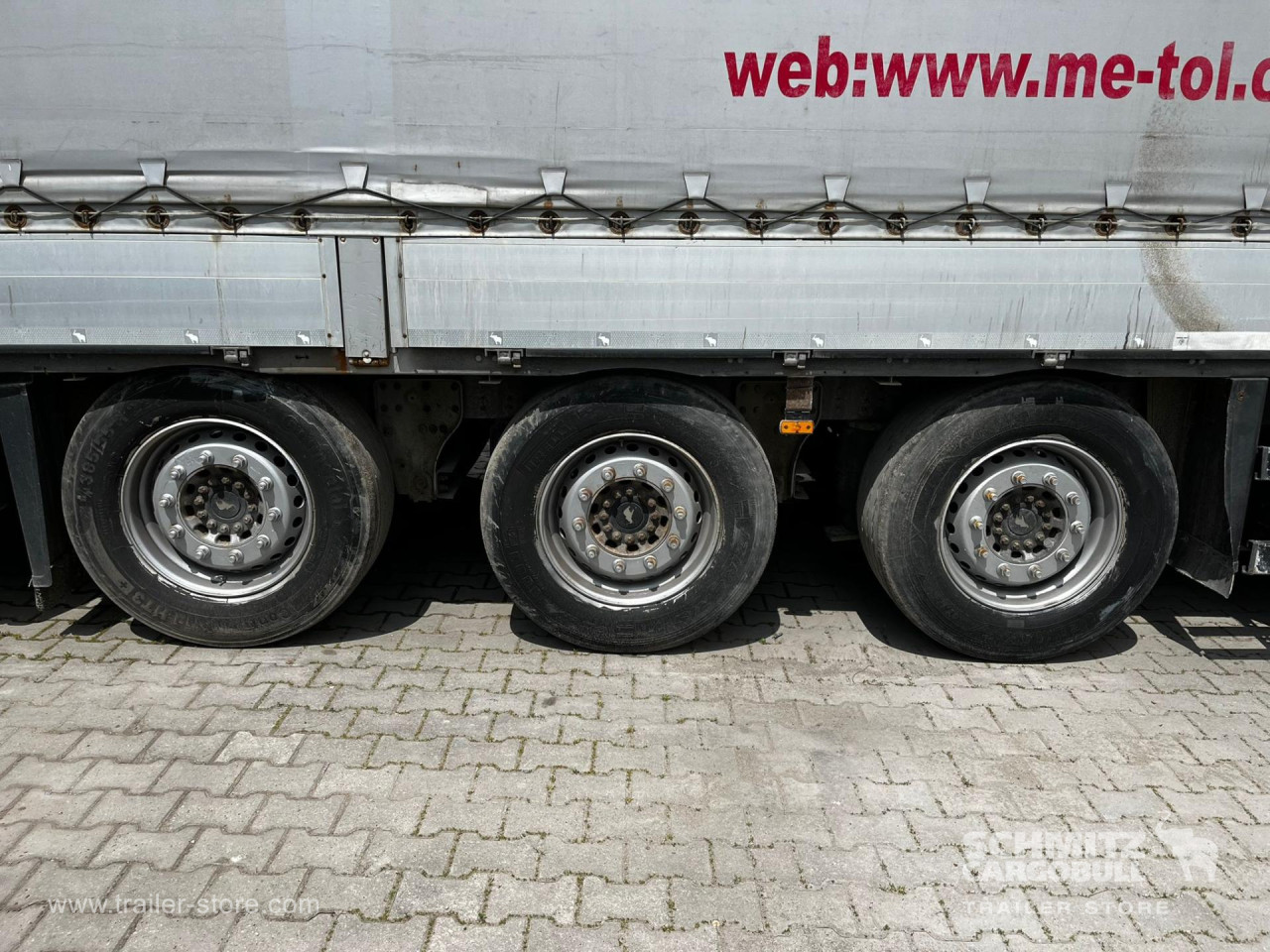 Schmitz Cargobull Curtainsider Standard 