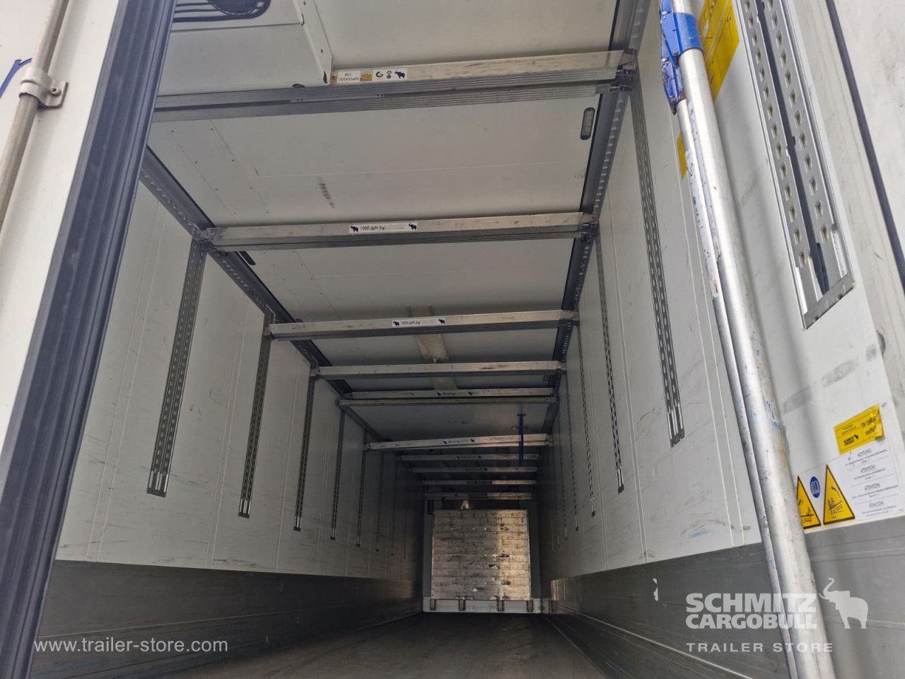 Schmitz Cargobull Reefer Standard 