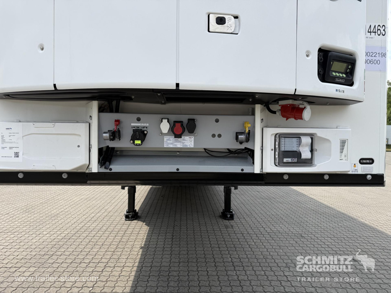 Schmitz Cargobull Tiefkühler Standard Doppelstock Trennwand 