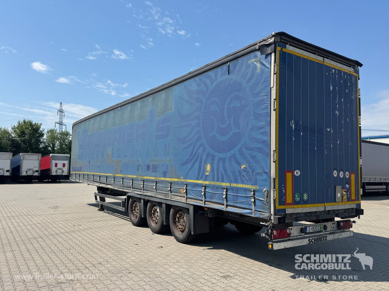 Schmitz Cargobull Curtainsider Mega 