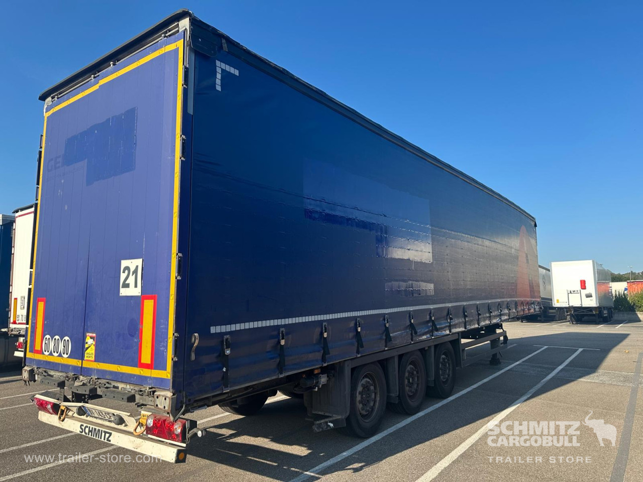 Schmitz Cargobull Semitrailer Curtainsider Mega 