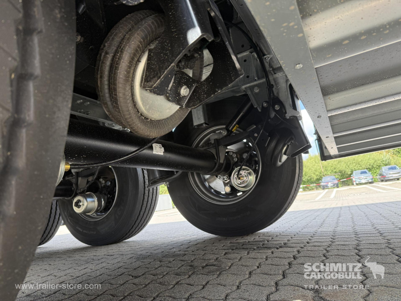 Schmitz Cargobull Tiefkühler Standard Doppelstock Trennwand 