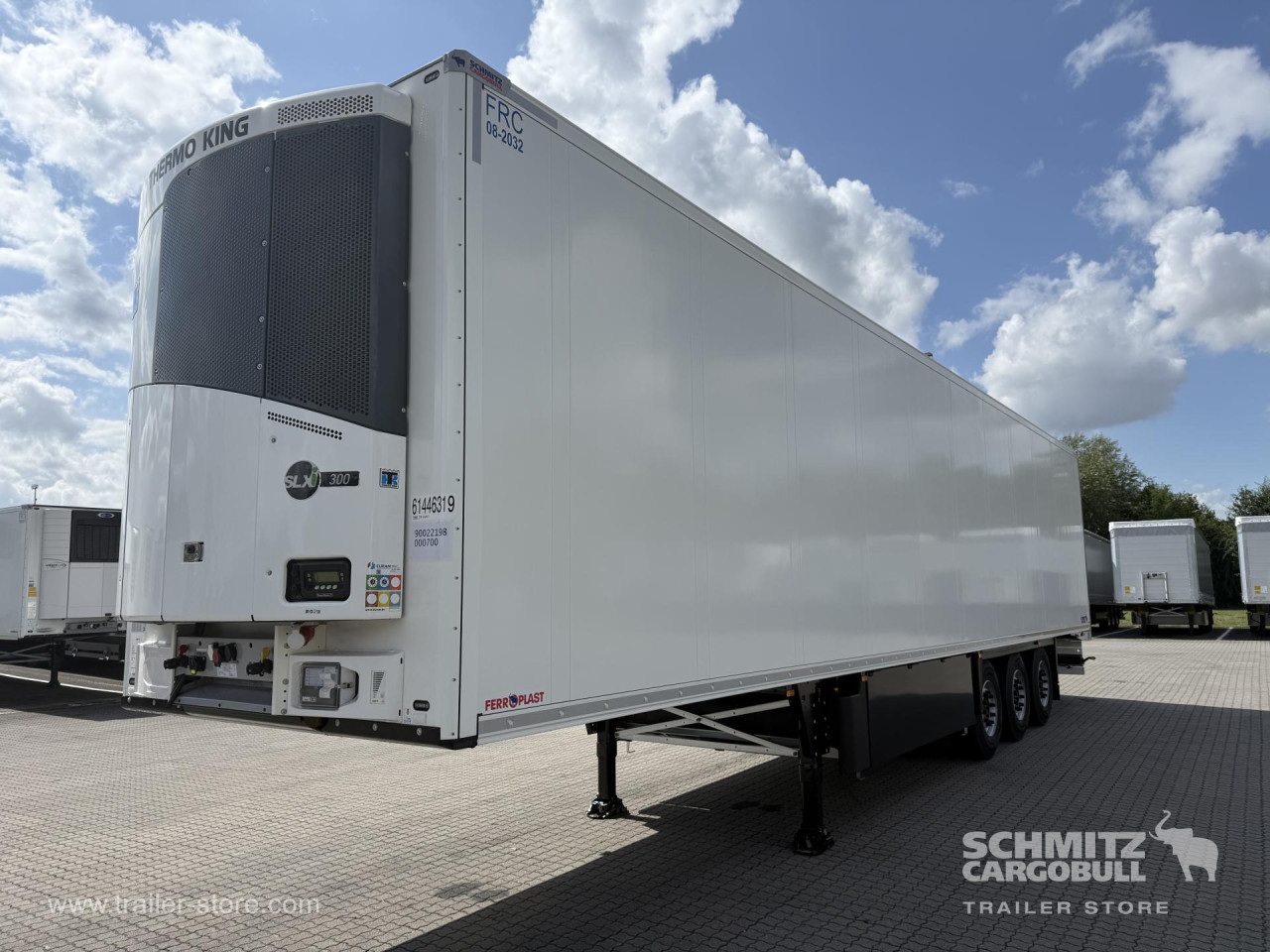 Schmitz Cargobull Tiefkühler Standard Doppelstock Trennwand 